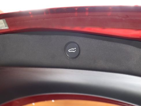 Used 2021 Tesla Model 3 Long Range image 13