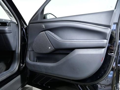 Certified 2025 Ford Mustang Mach-E Premium RWD image 9