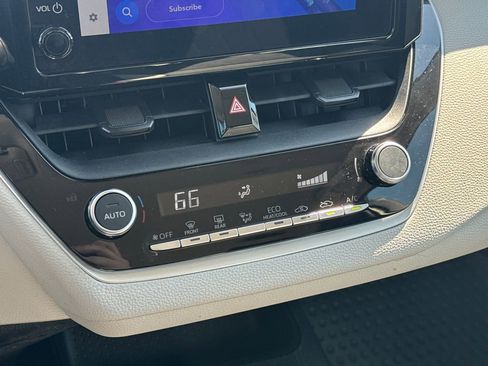 Used 2024 Toyota Corolla LE image 23