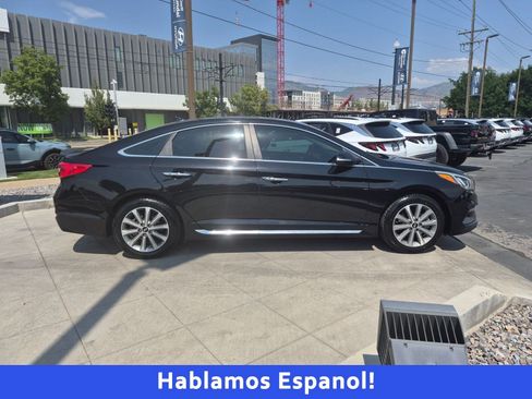 Used 2017 Hyundai Sonata Limited w/ Ultimate Package 04 FWD image 2