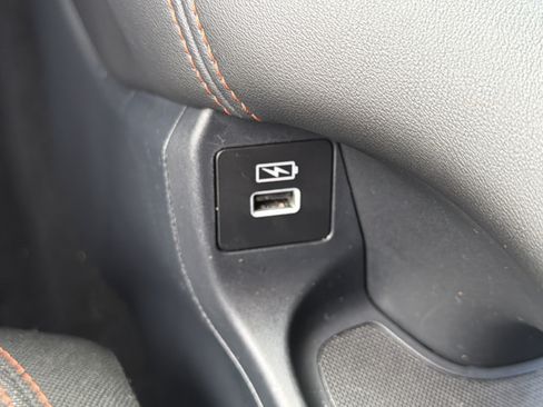 Used 2023 Honda HR-V Sport image 17