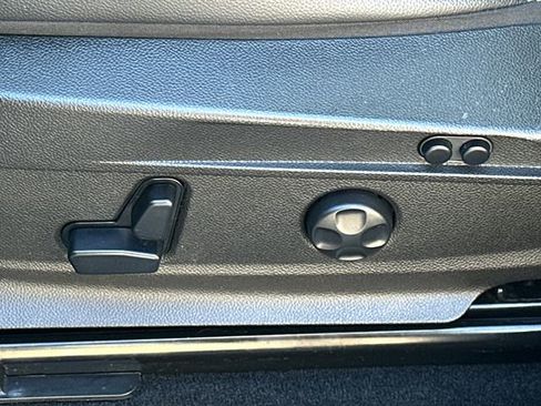 Used 2019 Alfa Romeo Stelvio Ti Sport w/ Quick Order Package 22S Sport image 39