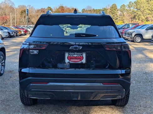 New 2026 Chevrolet Equinox ACTIV w/ Safety and Technology Package image 3