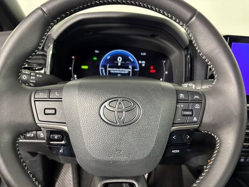 Certified 2025 Toyota Camry SE w/ Multimedia Upgrade Package image 14