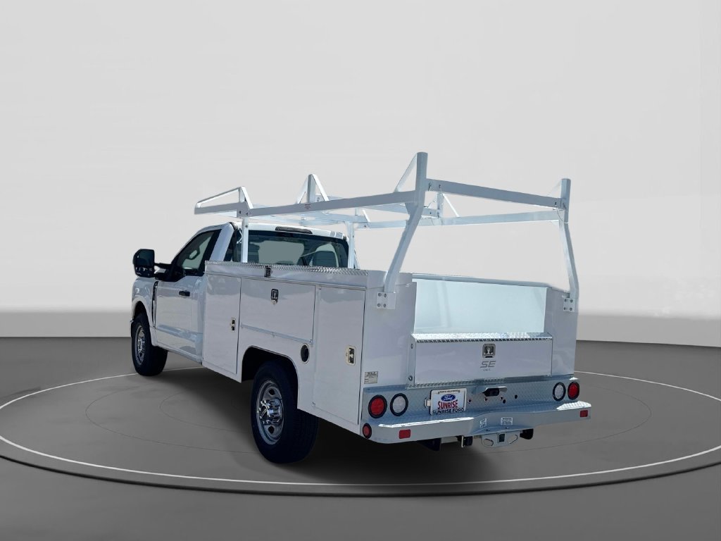 New 2026 Ford F350 XL w/ XL Chrome Package RWD image 6