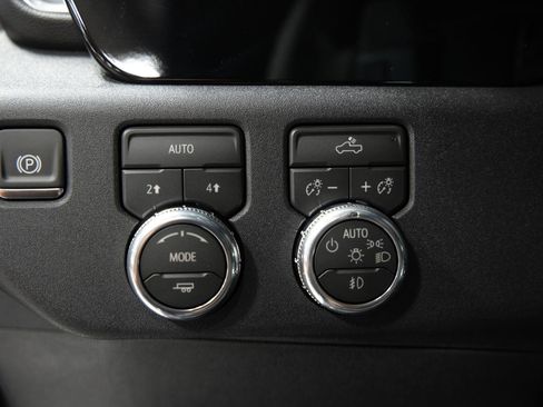New 2026 GMC Sierra 1500 Elevation AWD/4WD image 31