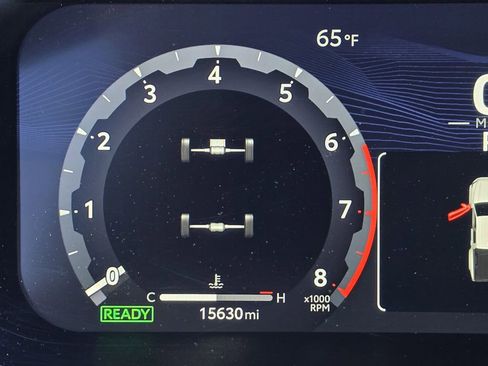 Used 2024 Toyota Tacoma TRD Off-Road w/ TRD Off Road Upgrade Package image 8