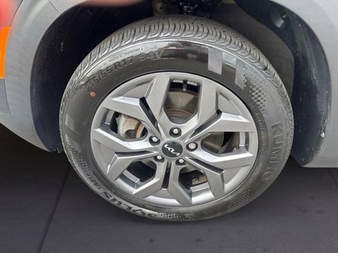 Certified 2024 Kia Seltos S AWD/4WD image 9