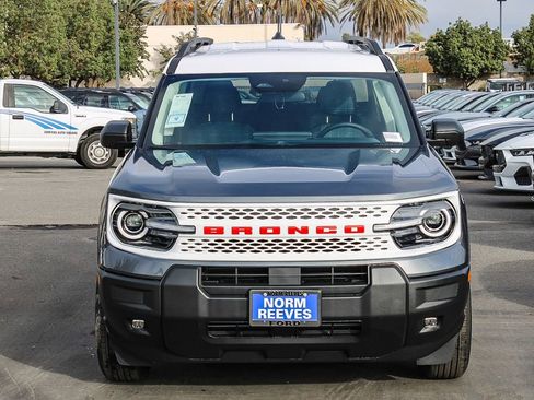 Used 2025 Ford Bronco Sport Heritage w/ Convenience Package image 2