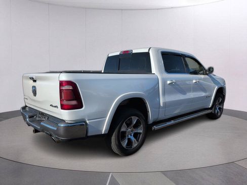 Used 2019 RAM 1500 Laramie AWD/4WD image 5