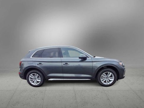 Certified 2023 Audi Q5 2.0T Premium w/ Convenience Package image 9