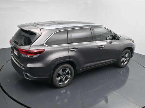Used 2019 Toyota Highlander Limited Platinum AWD/4WD image 27