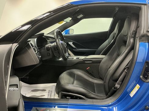 Used 2016 Chevrolet Corvette Stingray Coupe w/ 2LT Preferred Equipment Group RWD image 10