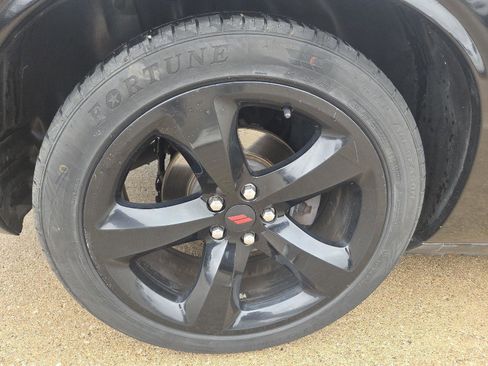 Used 2014 Dodge Challenger R/T w/ Blacktop Package image 20