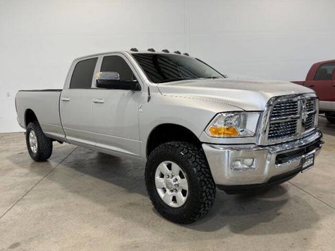 Used 2010 Dodge Ram 3500 Truck Laramie w/ Cold Weather Group AWD/4WD image 5