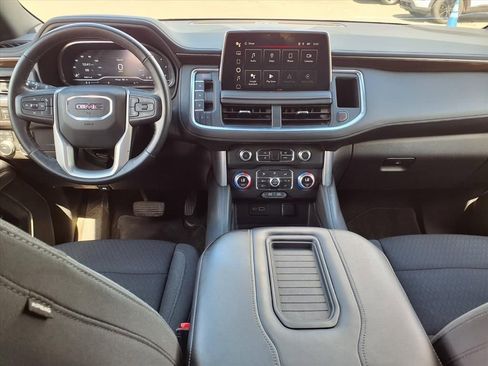 Used 2022 GMC Yukon SLE AWD/4WD image 18
