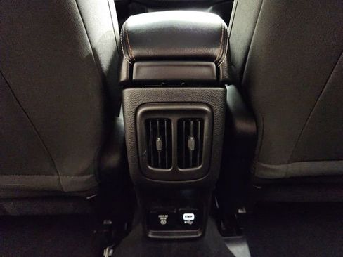 Used 2019 Jeep Compass Sport FWD image 30