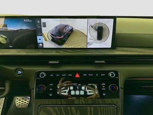 New 2026 Genesis GV80 3.5T e-SC image 13