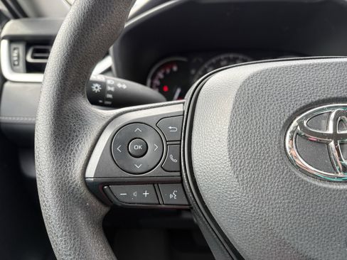 Used 2023 Toyota RAV4 LE image 15
