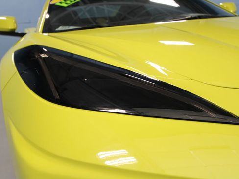 Used 2023 Chevrolet Corvette Stingray Premium Conv w/ Battery Protection Package image 36