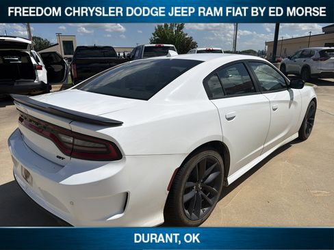Used 2022 Dodge Charger GT w/ Performance Handling Group RWD image 6
