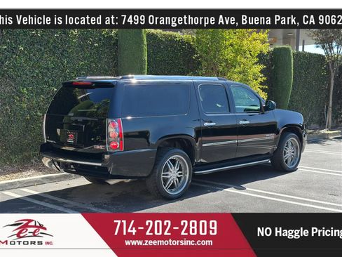 Used 2011 GMC Yukon XL Denali AWD/4WD image 7