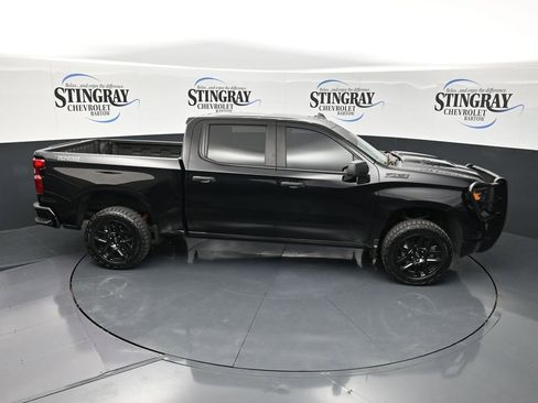 Used 2025 Chevrolet Silverado 1500 Custom Trail Boss w/ Midnight Edition AWD/4WD image 19