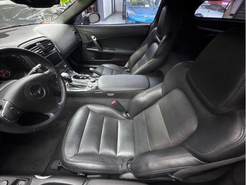 Used 2013 Chevrolet Corvette Coupe w/ 3LT Preferred Equipment Group RWD image 15