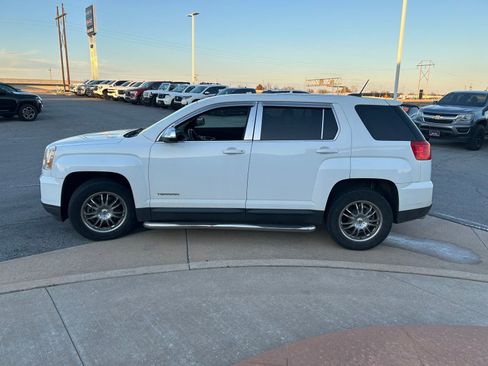 Used 2016 GMC Terrain SL image 6