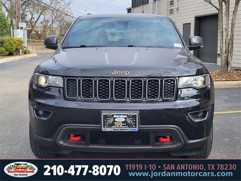 Used 2020 Jeep Grand Cherokee Trailhawk image 8