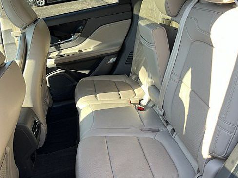 Used 2021 Lincoln Corsair Reserve FWD image 15