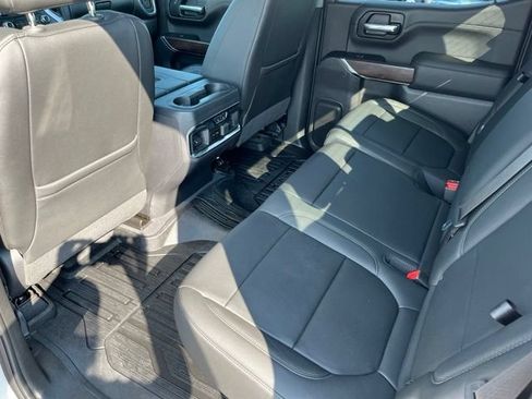 Used 2019 GMC Sierra 1500 SLT w/ SLT Premium Plus Package AWD/4WD image 19