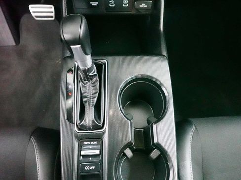 Used 2025 Honda Civic Sport image 22