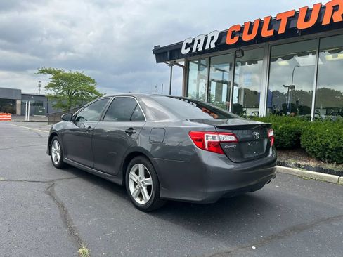 Used 2013 Toyota Camry SE FWD image 8