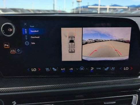 New 2026 Chevrolet Traverse High Country w/ LPO, Floor Liner Package image 26