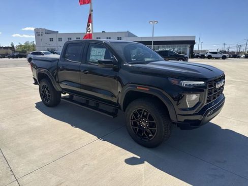 New 2026 GMC Canyon Elevation w/ Convenience Package image 11