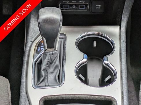 Certified 2018 Jeep Grand Cherokee Laredo RWD image 15