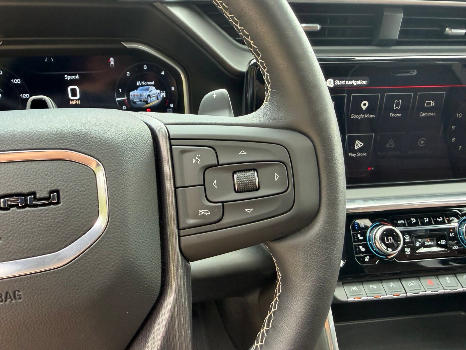 Used 2024 GMC Sierra 1500 Denali Ultimate AWD/4WD image 15