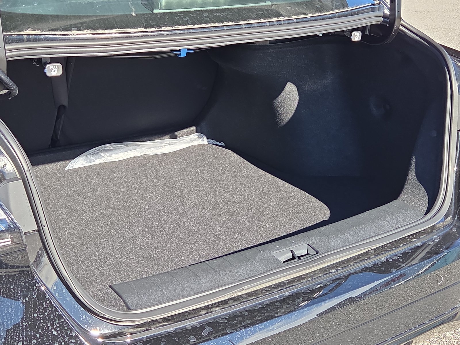 New 2026 Nissan Sentra SR w/ SR Premium Package FWD image 9