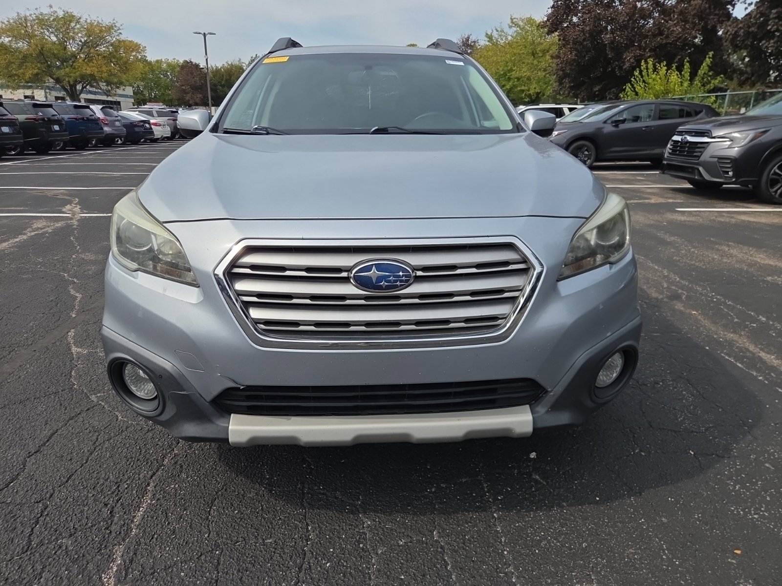 Used 2015 Subaru Outback 2.5i Limited AWD/4WD image 4