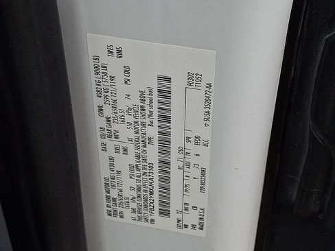 Used 2018 Ford Transit 350 XLT image 27