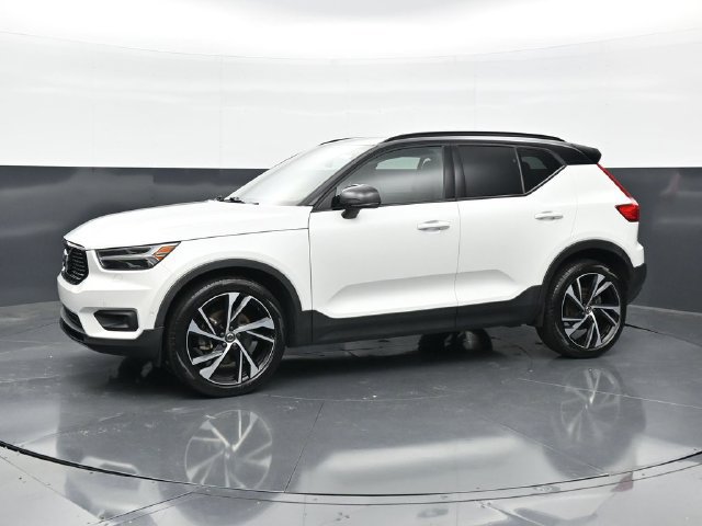 Used 2021 Volvo XC40 T5 R-Design w/ Advanced Package AWD/4WD image 6
