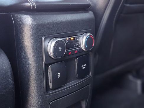 Used 2017 Ford Explorer Sport w/ Equipment Group 401A image 17