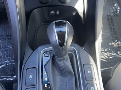 Used 2017 Hyundai Santa Fe Limited image 14