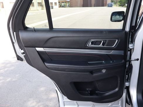 Used 2019 Ford Explorer Sport AWD/4WD image 27