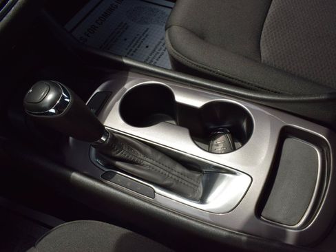 Used 2020 Chevrolet Malibu LS FWD image 26