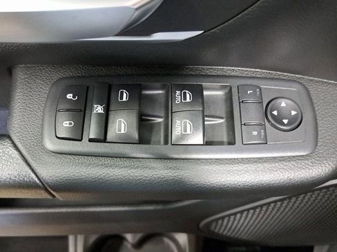 Used 2020 RAM 1500 Big Horn image 28