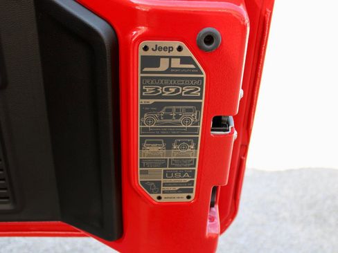 Used 2024 Jeep Wrangler Rubicon 392 image 12