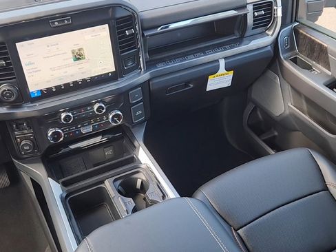 New 2025 Ford F350 Lariat w/ Lariat Ultimate Package image 8