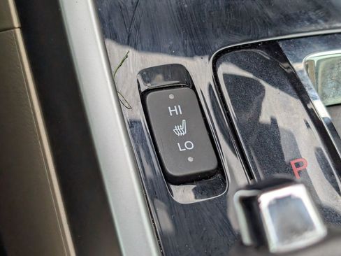 Used 2017 Honda Accord Touring image 19